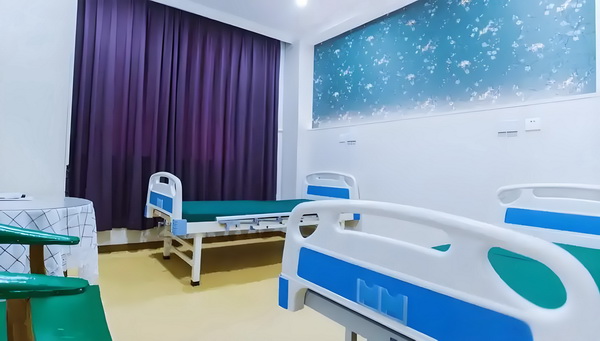 女人老了，走不动了，这2件事最好守口如瓶，这才是真聪明